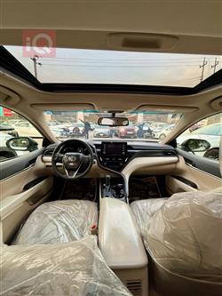 تۆیۆتا کامری